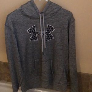 Under Armour Tops - Sweatshirt Under Armour Tops - Sweatshirt
